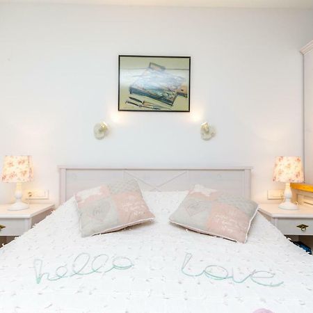 Apartment Hello Love Split Luaran gambar